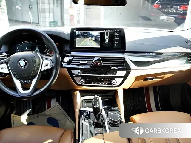 BMW 5 Series (G30) id 3354979 из Кореи 17