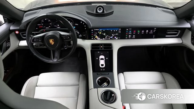 Porsche Taycan id 4244648 из Кореи 29