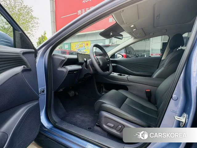 Nissan N6 id 4359603 из Китая 9
