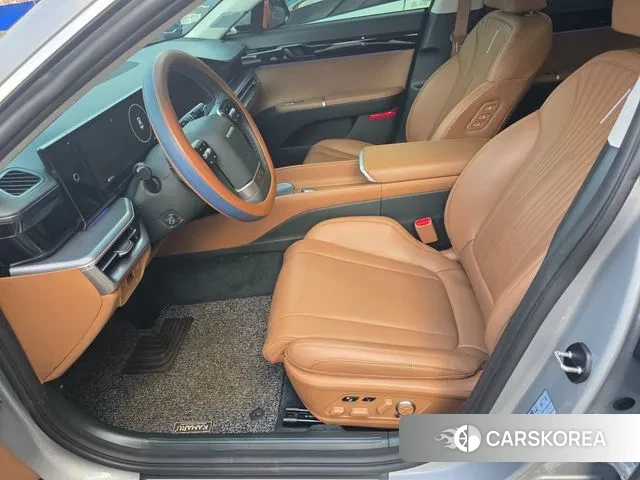 Hyundai Grandeur (GN7) id 3550485 из Кореи 17