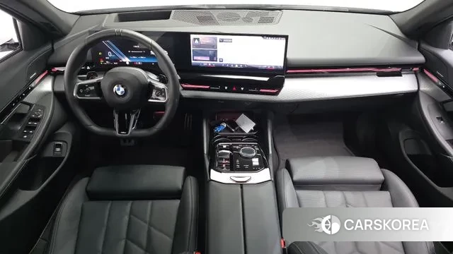 BMW 5 Series (G60) id 3544657 из Кореи 17