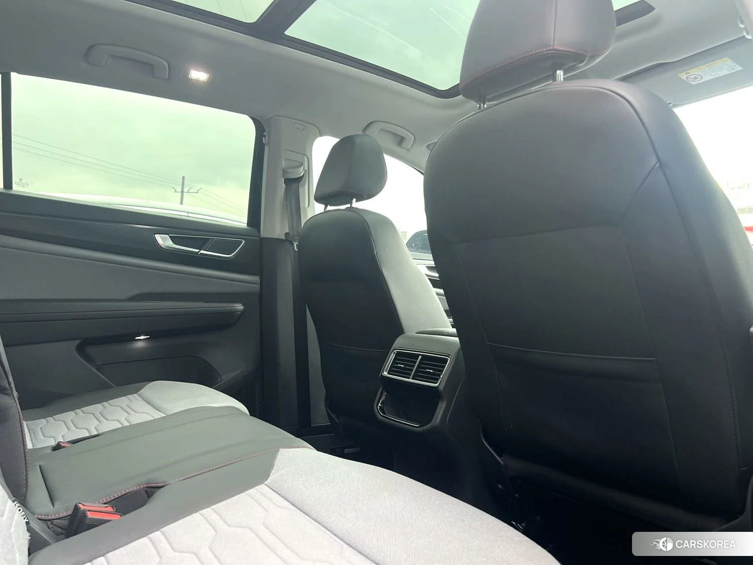 Volkswagen Tourang id 4492840 из Китая 9
