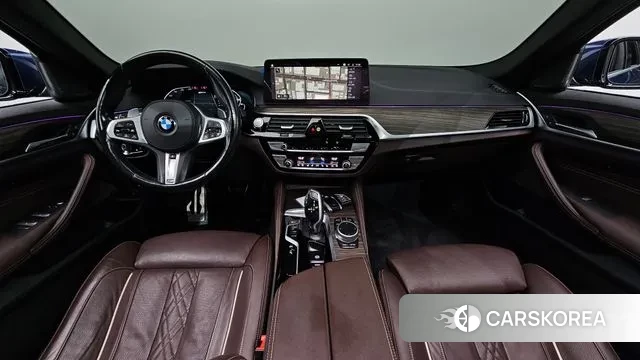 BMW 5 Series (G30) id 3028365 из Кореи 17