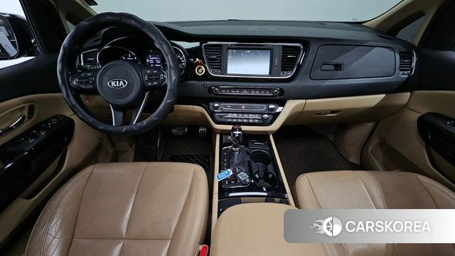 Kia All New Carnival id 3905954 из Кореи 17