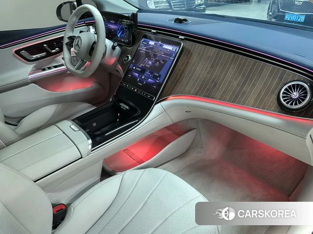 Mercedes-Benz EQE id 4275192 из Китая 9