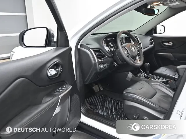 Jeep Cherokee (KL) id 3620533 из Кореи 17