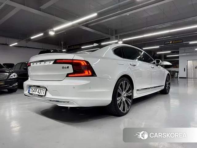 Volvo S90 id 3619025 из Кореи 17
