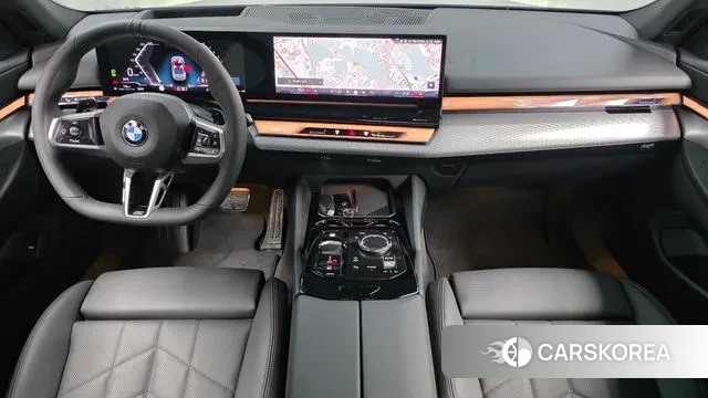 BMW 5 Series (G60) id 3388237 из Кореи 17