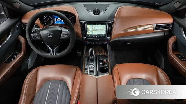 Maserati Levante id 4698919 из Кореи 29