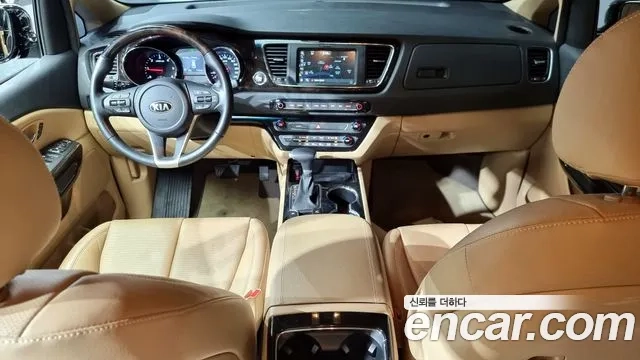 Kia The New Carnival id 2896368 из Кореи 17