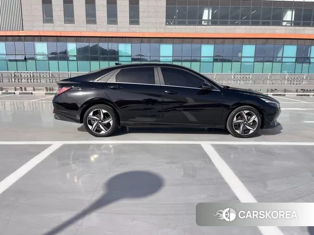 Hyundai Avante (CN7) id 3340967 из Кореи 17