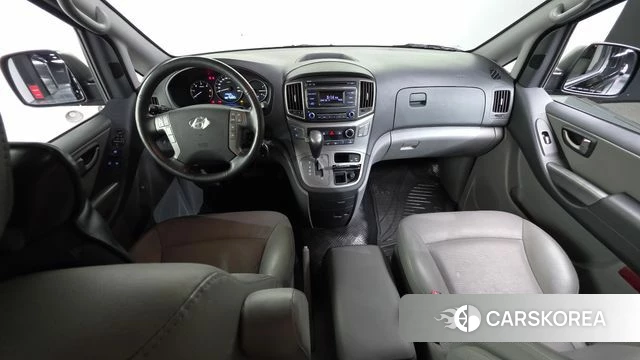 Hyundai The New Grand Starex id 4446671 из Кореи 17
