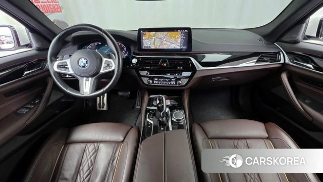 BMW 5 Series (G30) id 4688299 из Кореи 17
