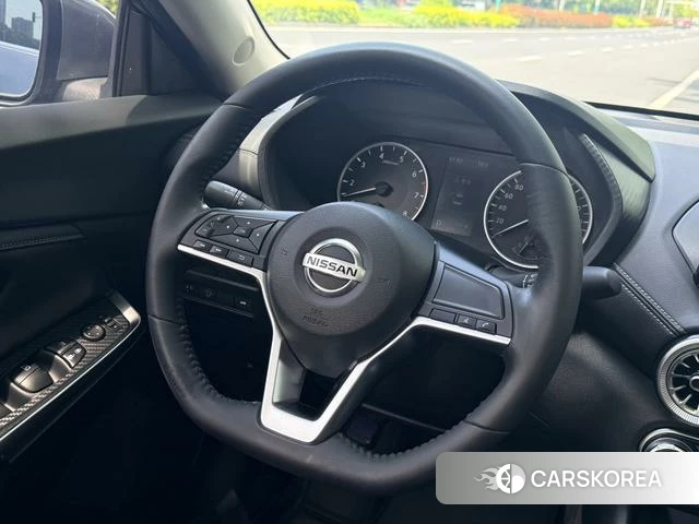 Nissan Xuan Yi id 4290699 из Китая 14