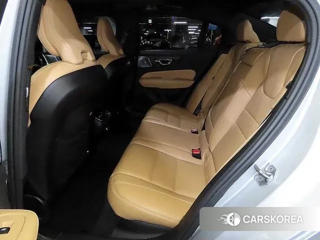 Volvo S60 3rd generation id 3504924 из Кореи 17