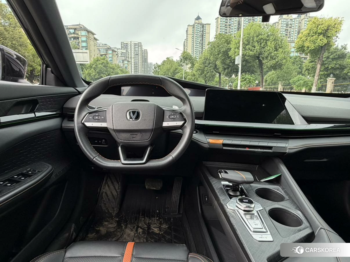 Chang'an UNI-V id 4485278 из Китая 13