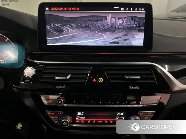 BMW 5 Series (G30) id 3619070 из Кореи 7