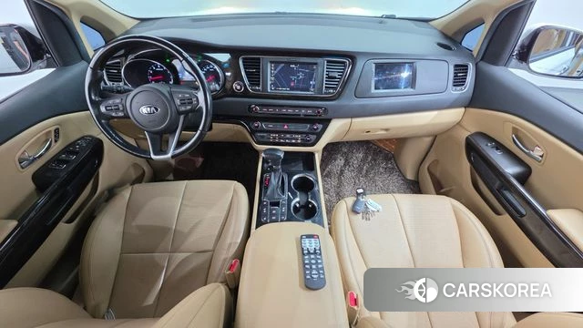 Kia The New Carnival id 4751319 из Кореи 34