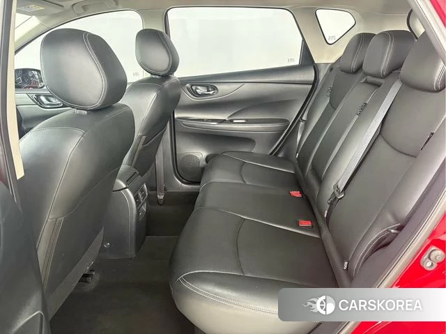 Nissan TIIDA id 4241924 из Китая 13