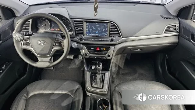 Hyundai Avante AD id 3709297 из Кореи 17