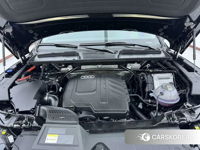 Audi Q5L id 4259568 из Китая 16