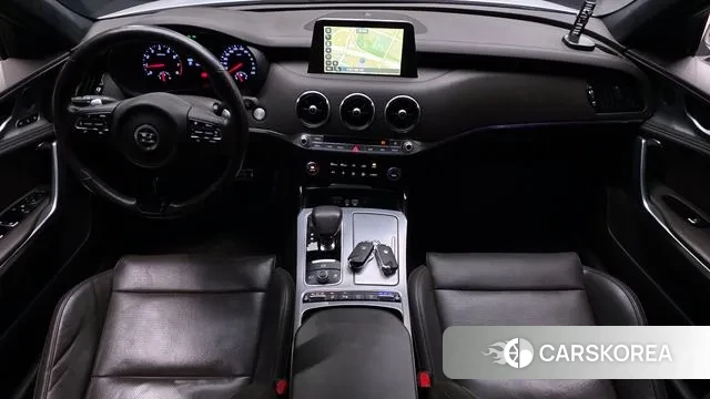 Kia Stinger id 3677238 из Кореи 17