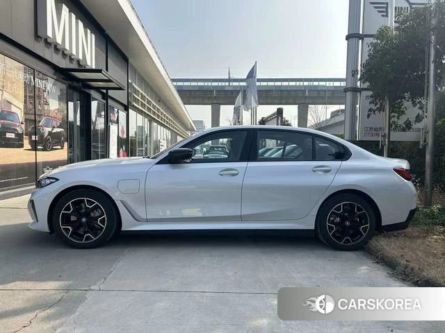 BMW i3 id 3908203 из Китая 11