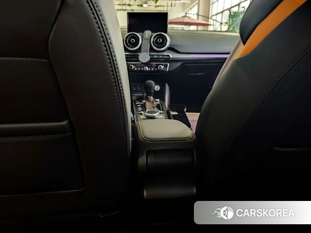 Audi Q2L e-tron id 4301202 из Китая 23
