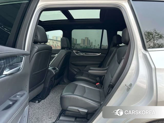 Cadillac XT6 id 3957608 из Китая 26