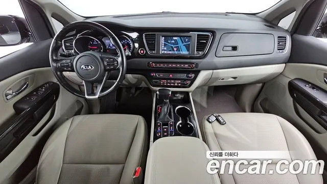 Kia The New Carnival id 2756813 из Кореи 17