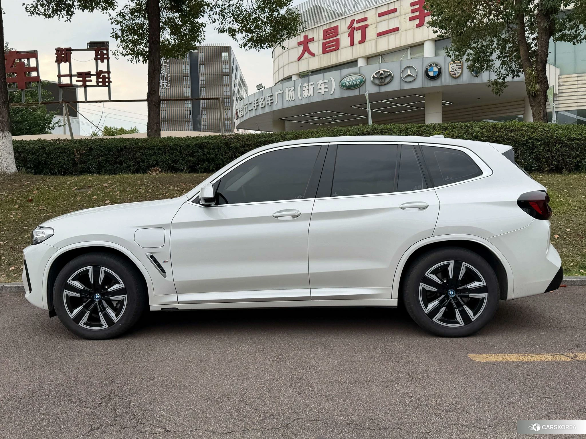 BMW iX3 id 4440746 из Китая 11