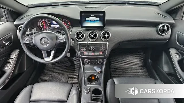 Mercedes-Benz A-Class W176 id 3429429 из Кореи 17
