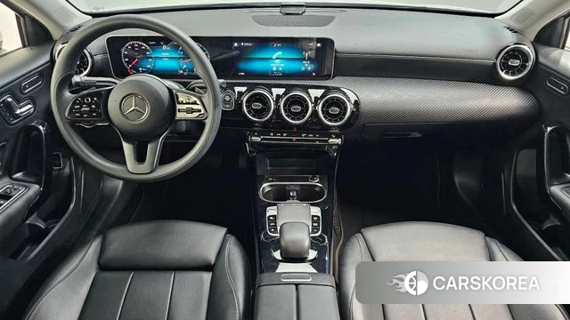 Mercedes-Benz A-Class W177 id 4632324 из Кореи 17