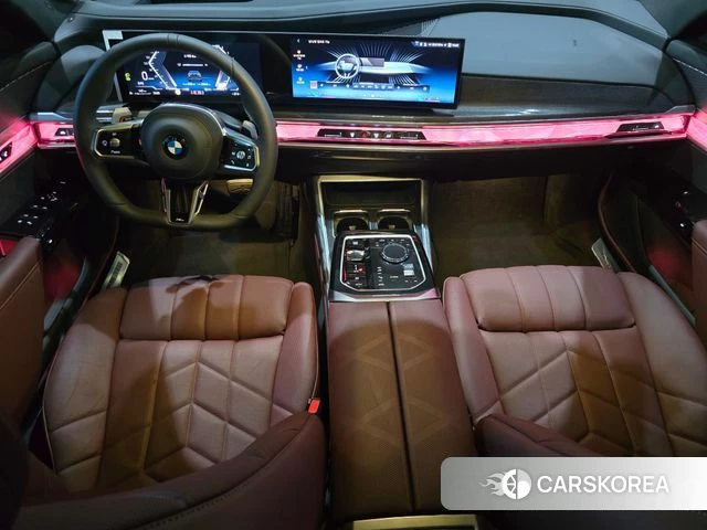 BMW 7 Series (G70) id 4578456 из Кореи 16
