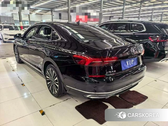 Volkswagen Passat id 4348755 из Китая 7