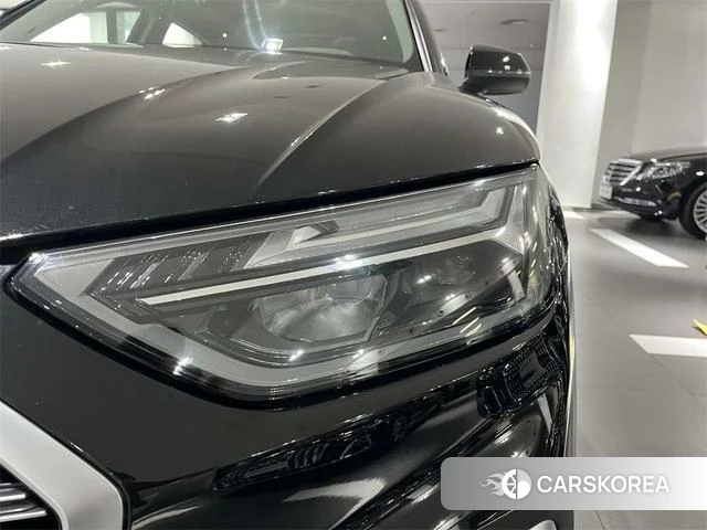 Audi Q5L id 4333560 из Китая 11
