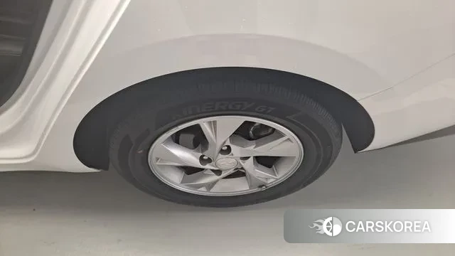 Hyundai Avante (CN7) id 3493701 из Кореи 17