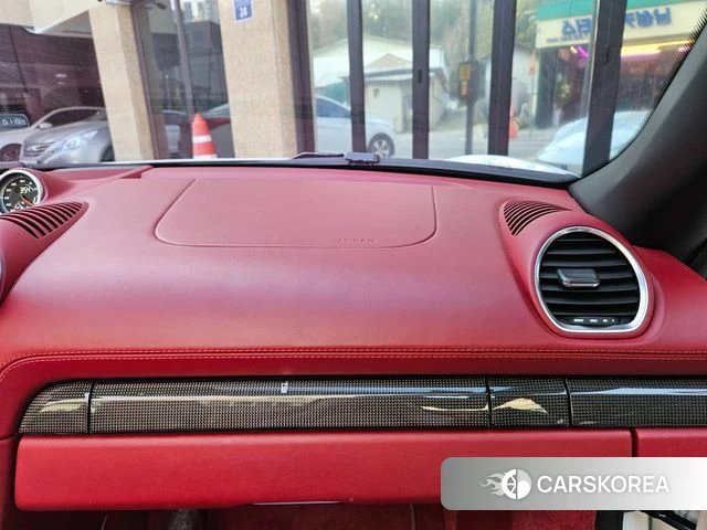 Porsche 718 Boxster id 3925015 из Кореи 8