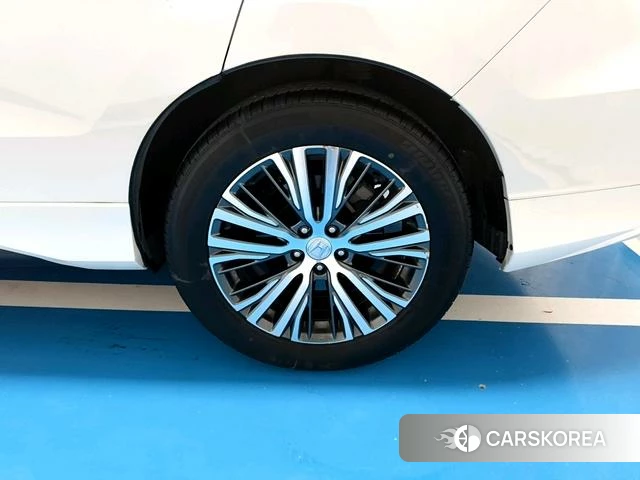 Honda Crown Road id 4274484 из Китая 17