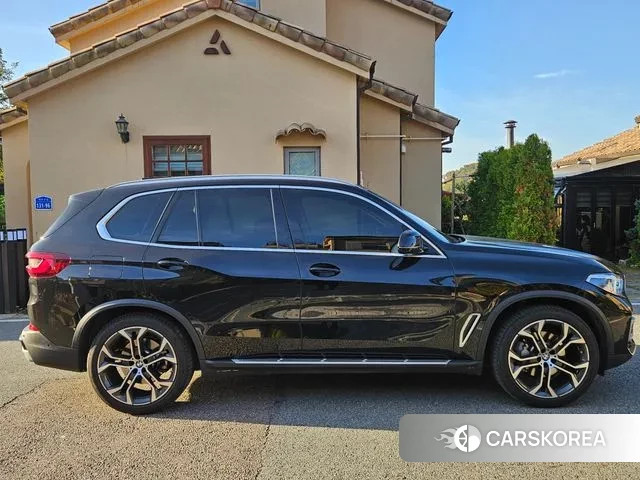 BMW X5 (G05) id 3348847 из Кореи 17