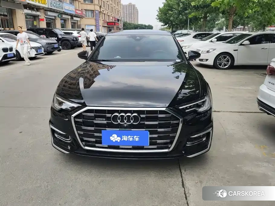 Audi A6L id 4553890 из Китая 13