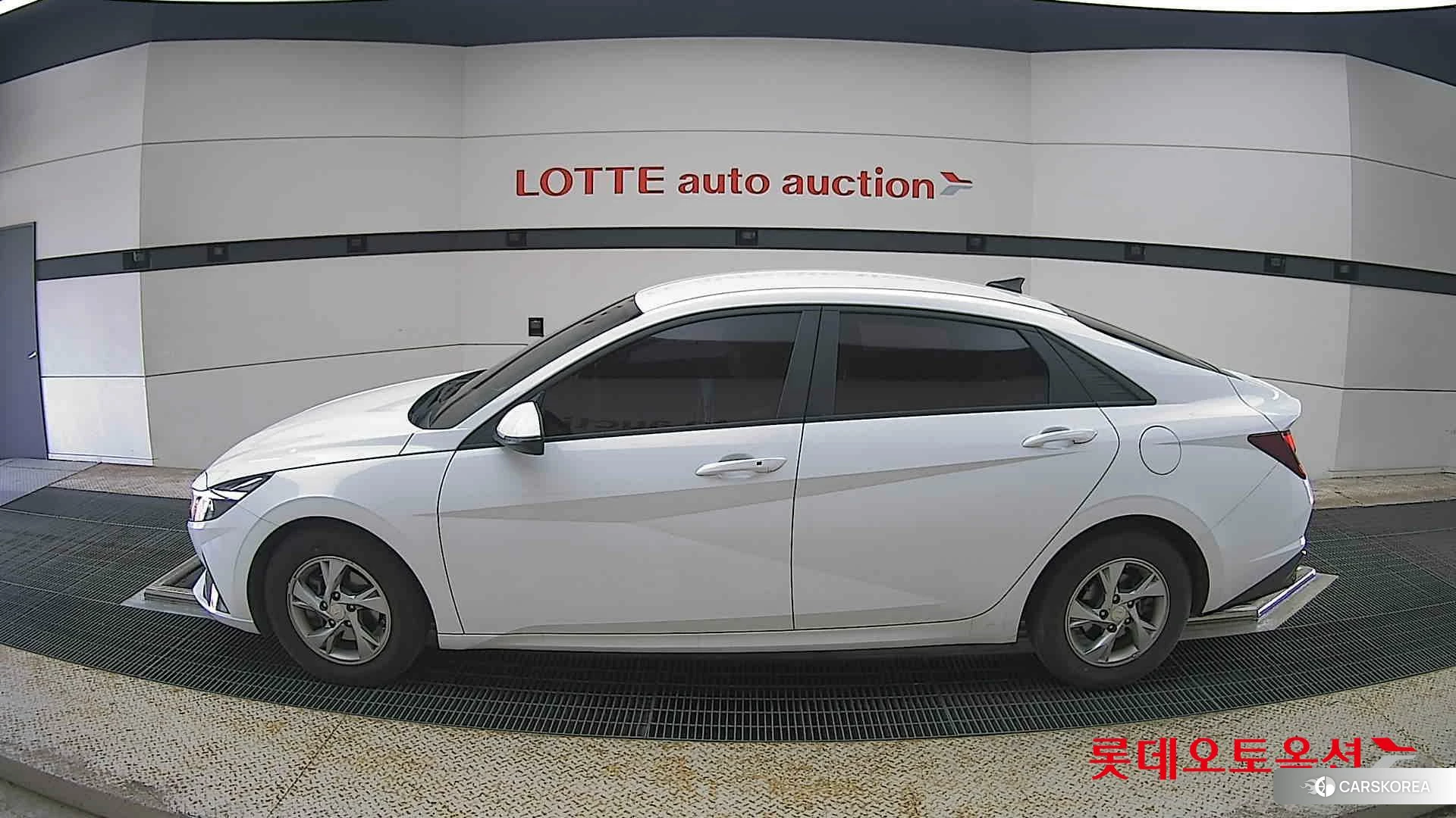 Hyundai Avante id 4289507 из Кореи 35