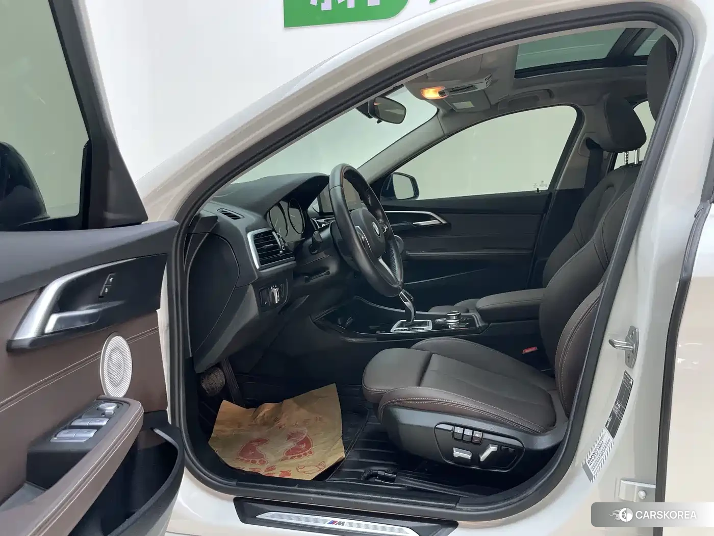BMW 1 series id 4685940 из Китая 29