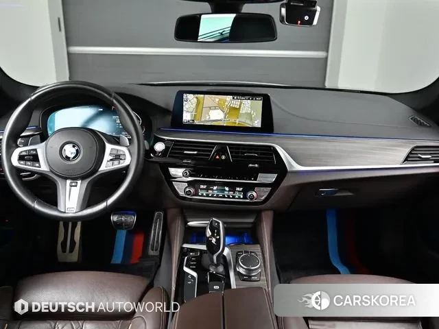 BMW 5 Series (G30) id 3567860 из Кореи 17