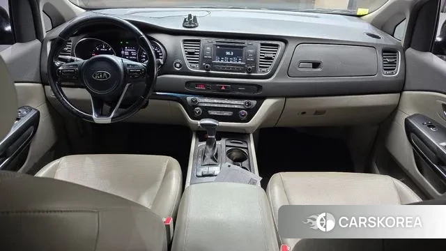 Kia All New Carnival id 3536403 из Кореи 17