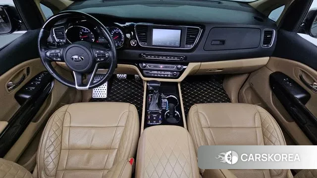 Kia The New Carnival id 3667005 из Кореи 17