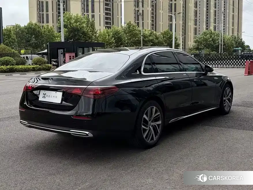 Mercedes-Benz E-Class id 4681128 из Китая 12