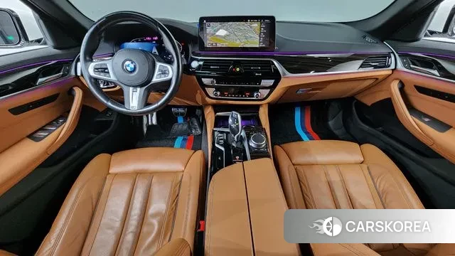 BMW 5 Series (G30) id 3670983 из Кореи 17