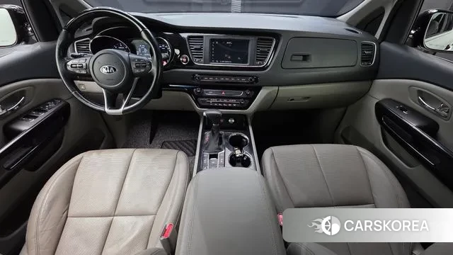 Kia The New Carnival id 3672639 из Кореи 17