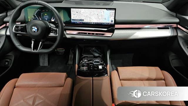 BMW 5 Series (G60) id 3841210 из Кореи 17